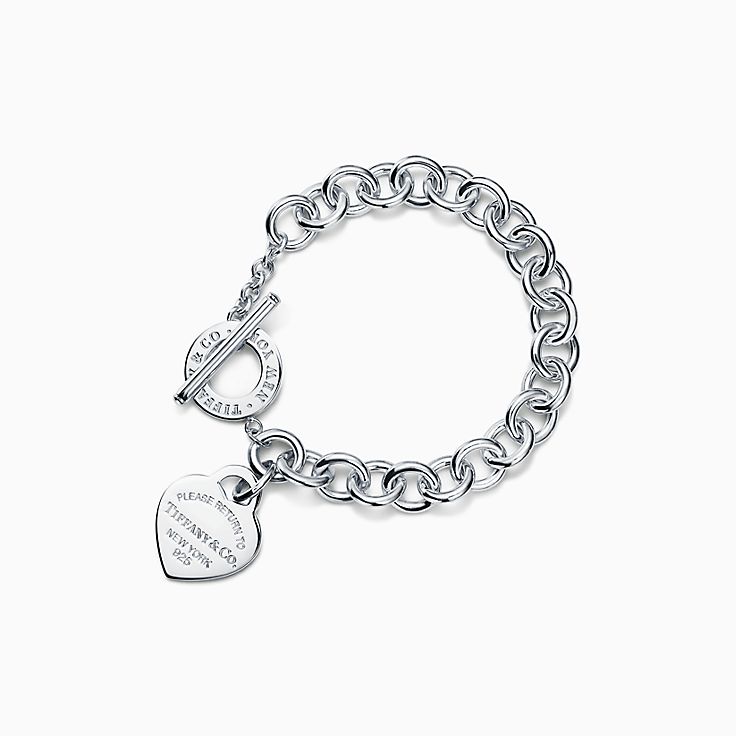 Браслет Return to Tiffany™ с подвеской в форме сердца и замком-тогглом, серебро